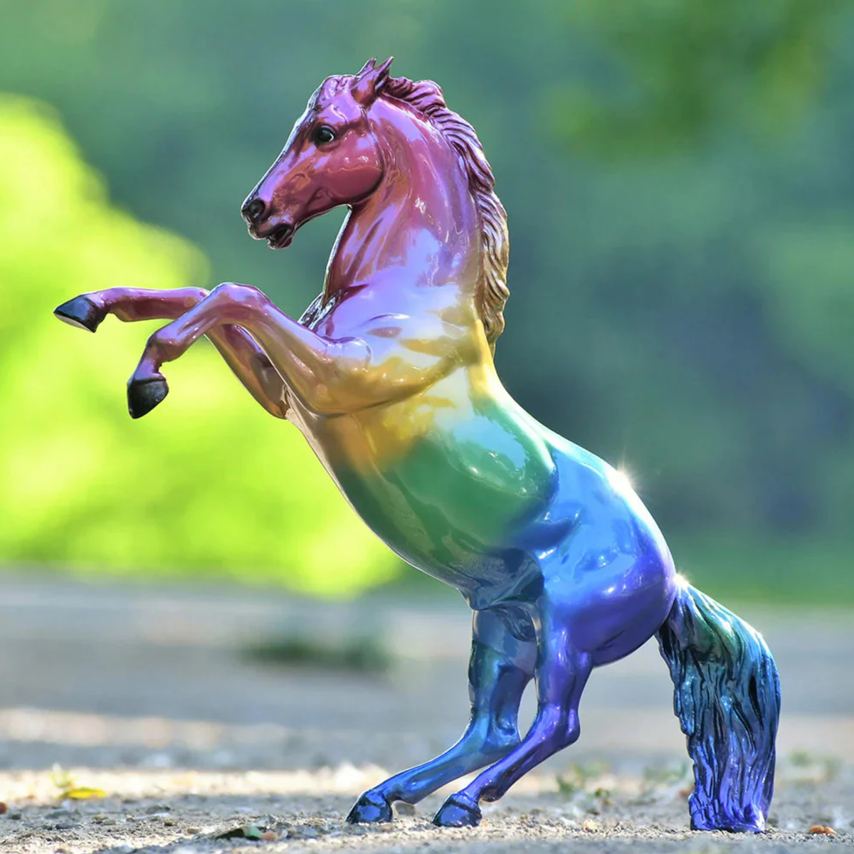 Breyer® Jewels Rainbow Decorator