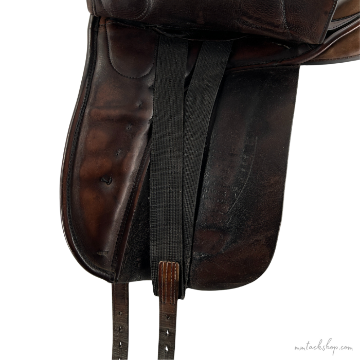 Hennig Dressage Saddle