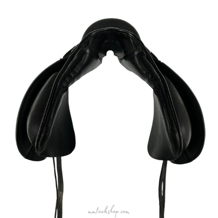 Used 17" Barnsby Anky Bonfire Dressage Saddle