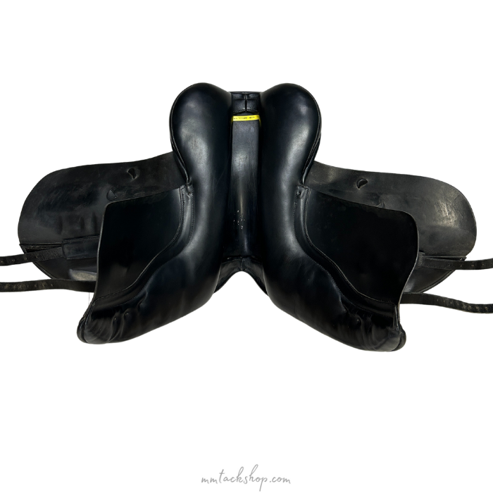 Used Détente Argus Dressage Saddle