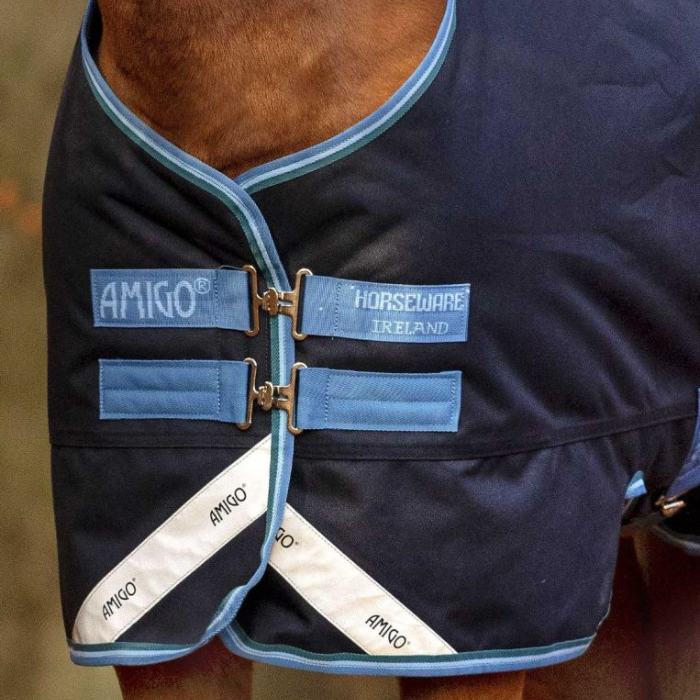 Amigo Bravo 12 Pony Turnout,  250gm Medium