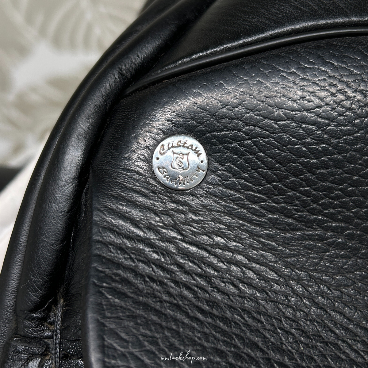 Used 17" Custom Wolfgang Signature Solo Dressage Saddle