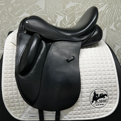 Used 17&quot; Custom Wolfgang Signature Solo Dressage Saddle