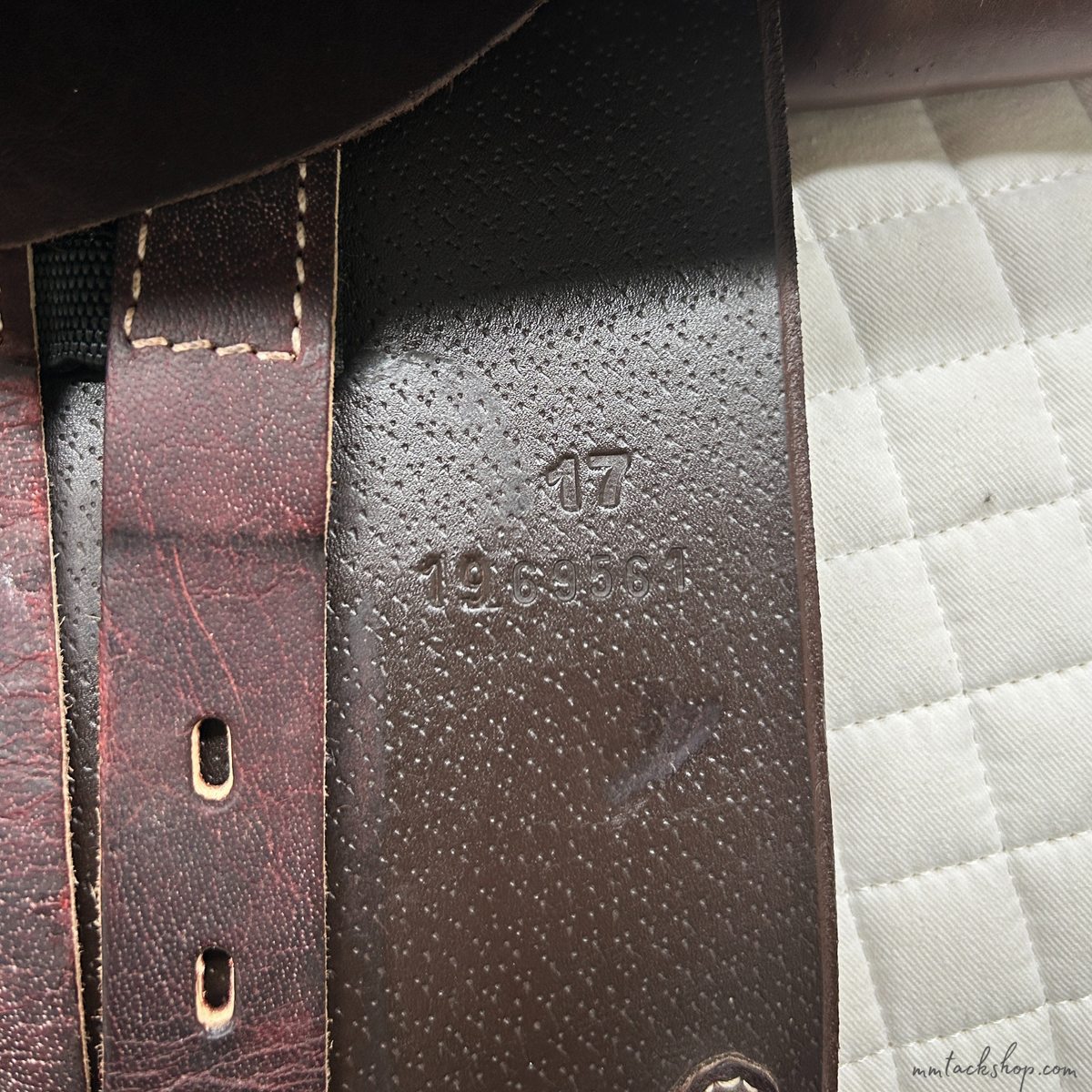 Used 17" Intrepid Pro-Trainer Arwen Deluxe Close Contact Saddle