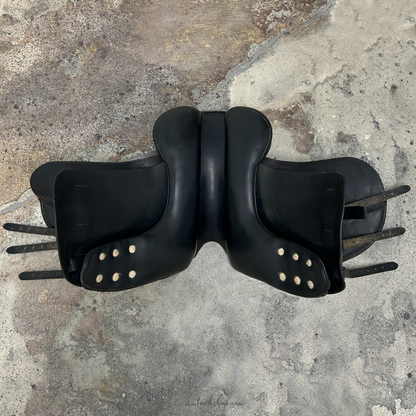 Used Albion SLK II Low Head Dressage Saddle