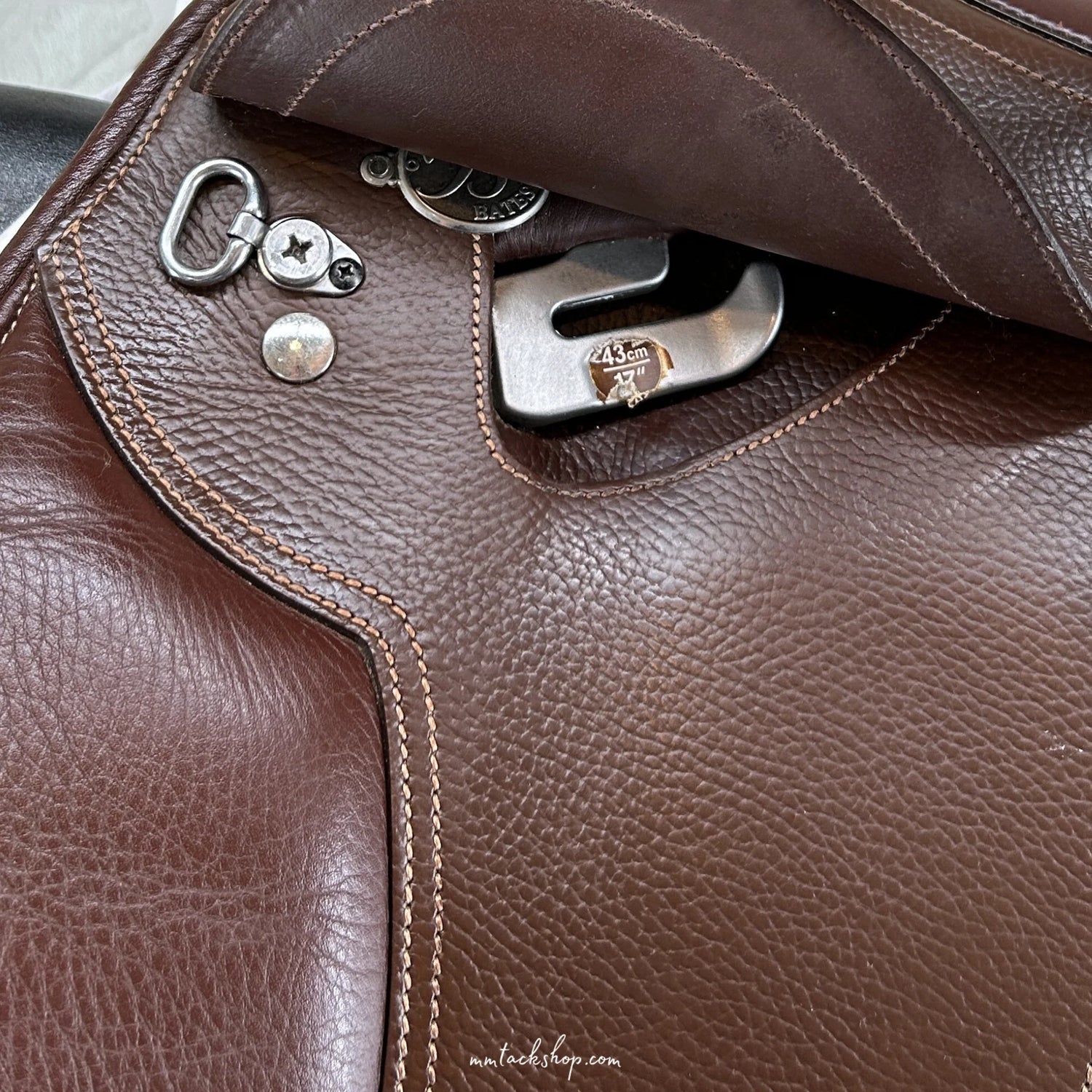 Used 17&quot; Bates Hunter Jumper Saddle