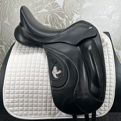 Image of Used Fairfax World Class dressage saddle&