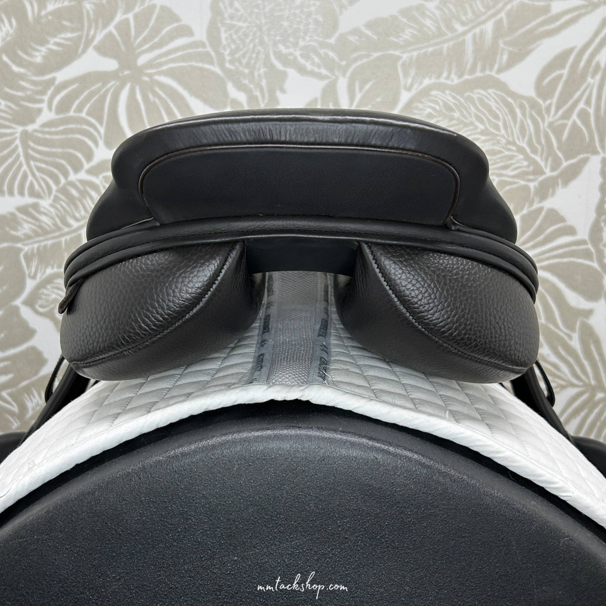 Albion K4 Sport MonoFlap Jump Saddle 17.5" Med/Wide