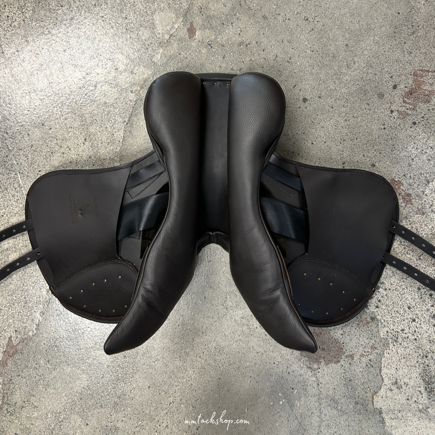 Albion K4 Sport MonoFlap Jump Saddle 17.5" Med/Wide