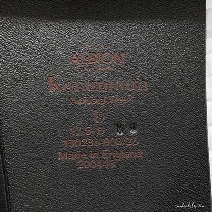 Albion Kontinuum Dressage Saddle 17.5" Med/Wide