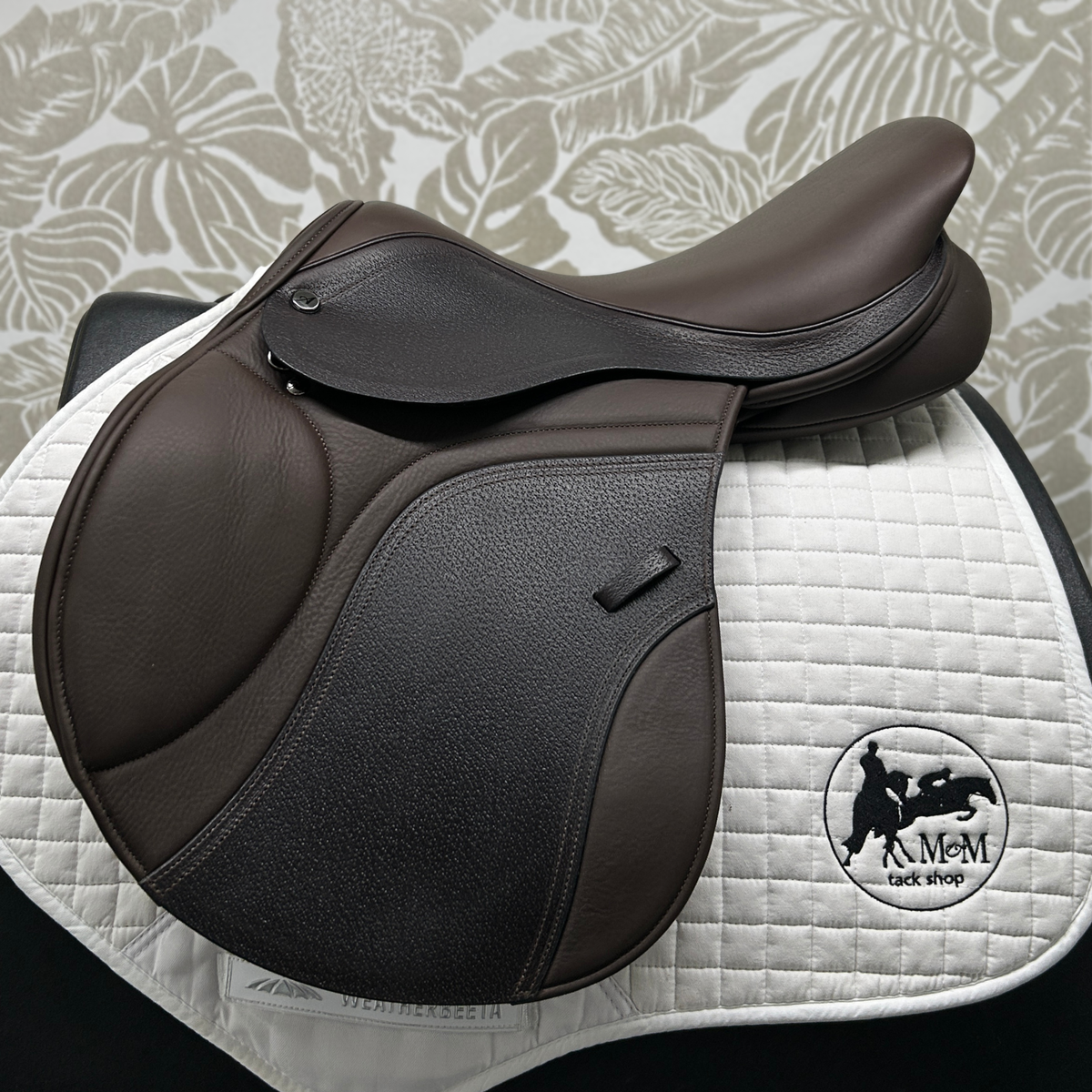 Albion Kontinuum Jump Saddle 17.5" Wide