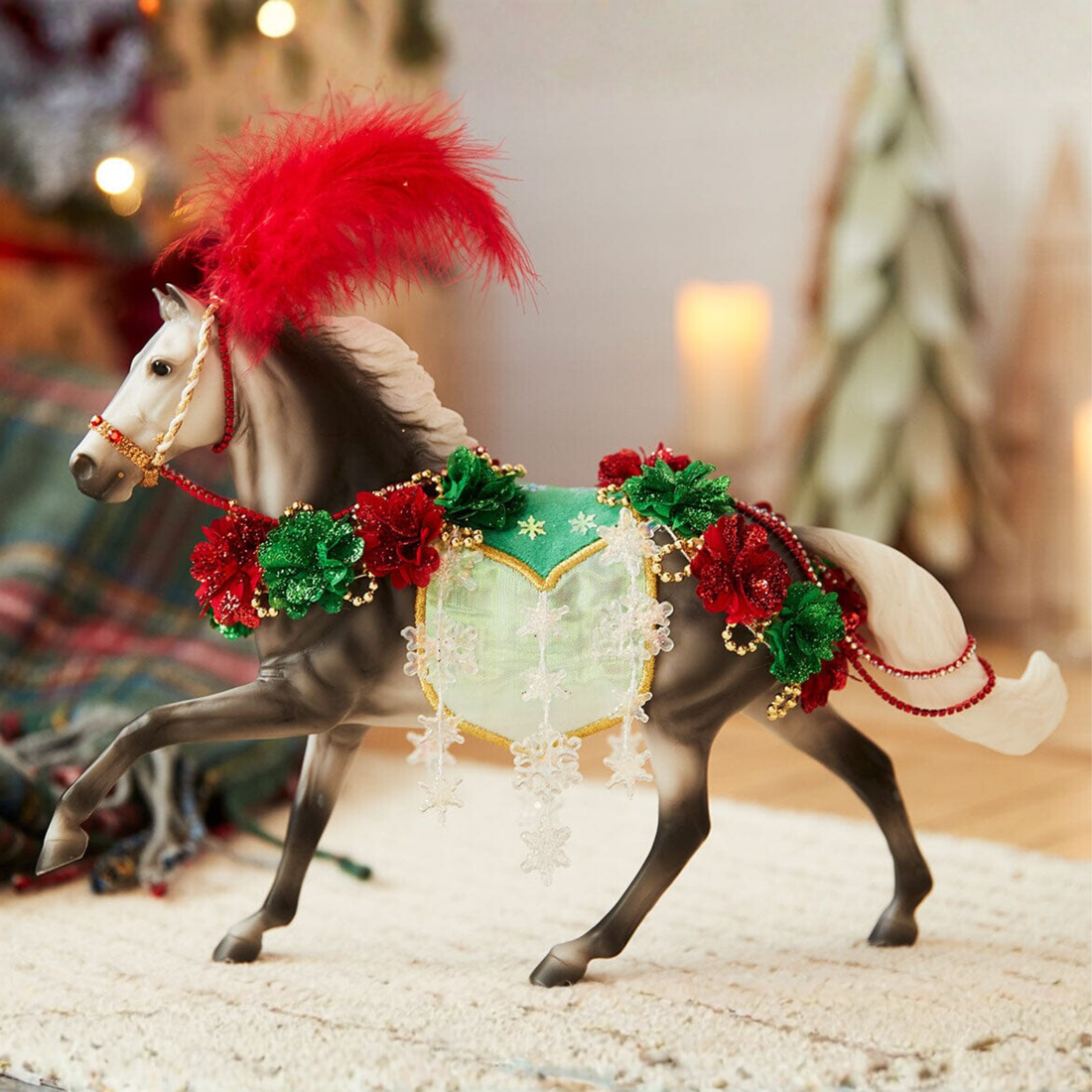 Breyer 2025 &quot;Chistmas in Bloom&quot; Holiday Horse
