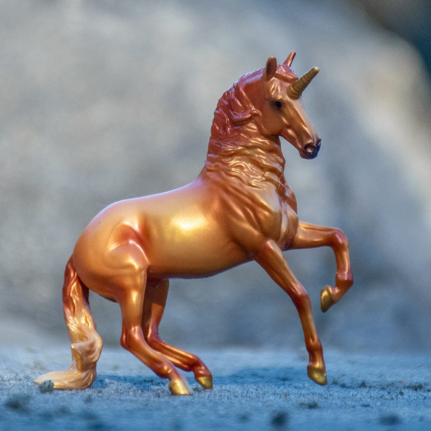 Breyer Mystery Unicorn Surprise: Fire &amp; Ice 