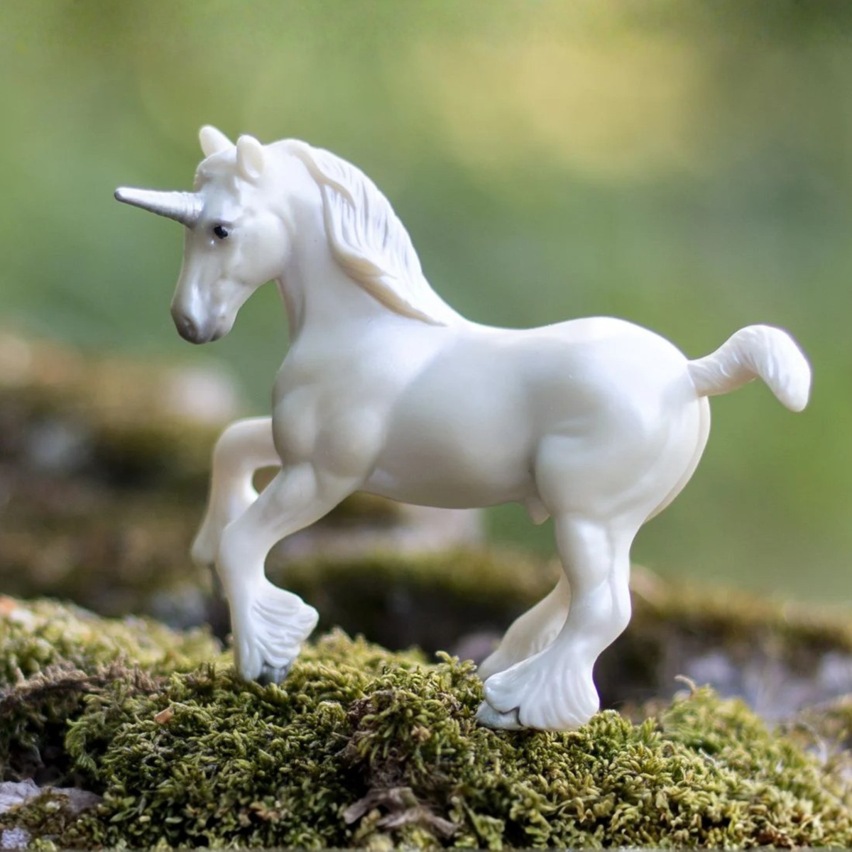 Breyer Mystery Unicorn Surprise: Fire &amp; Ice 