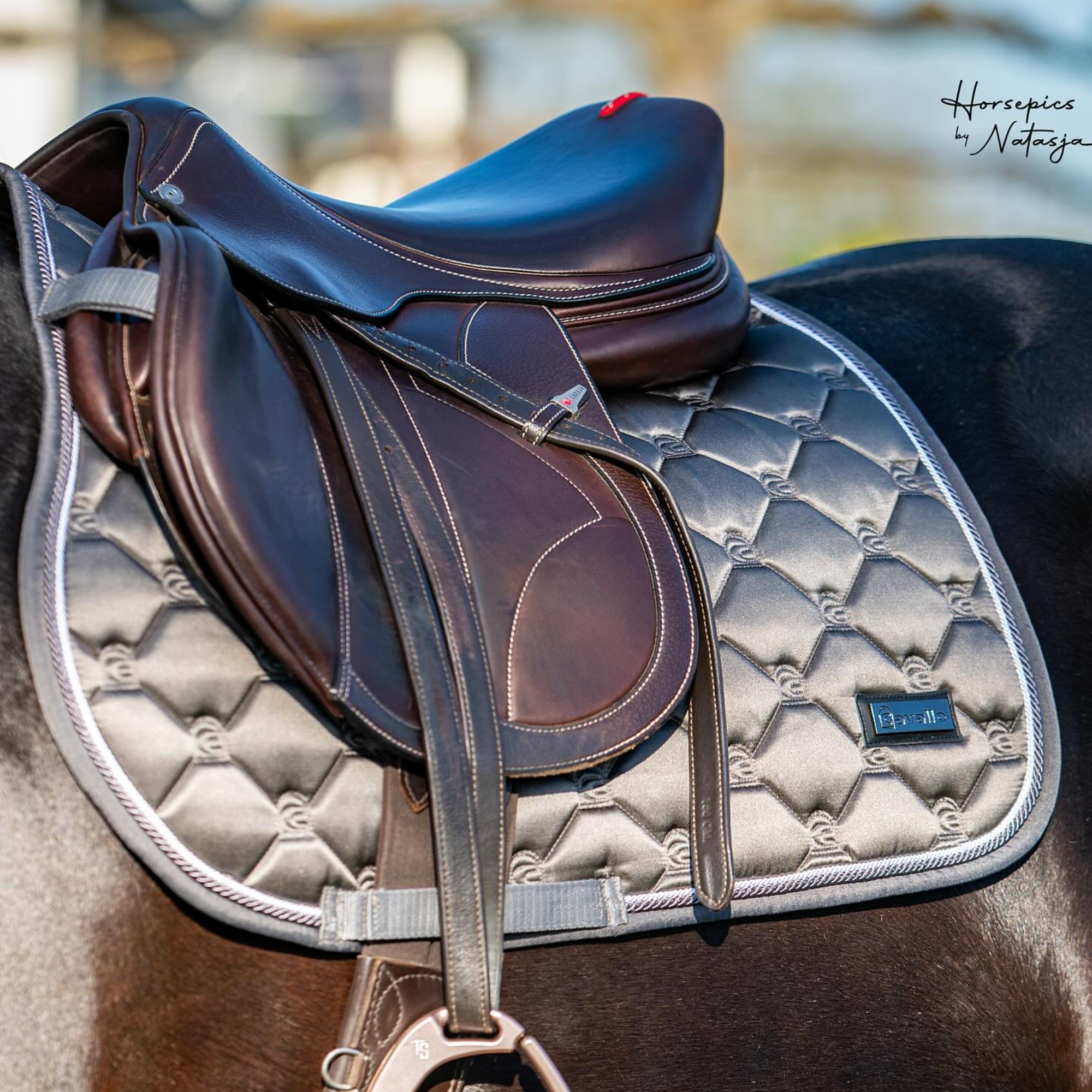 Cavallo Hanaya All Purpose Pad, Biscuit
