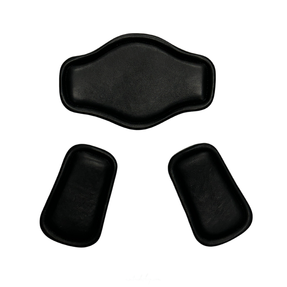 Replacement black leather pads on correct connect short girth.