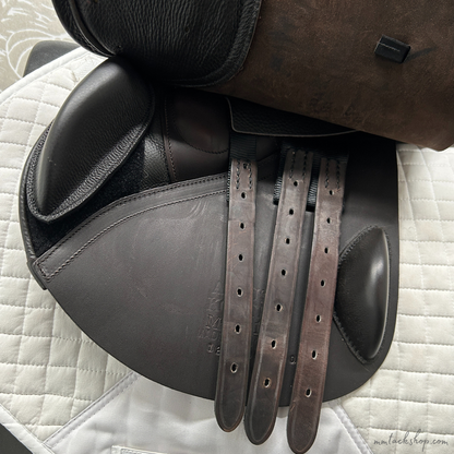 DEMO 17.5" Albion Kontrol Deep, Forward Flap Jump Saddle Medium