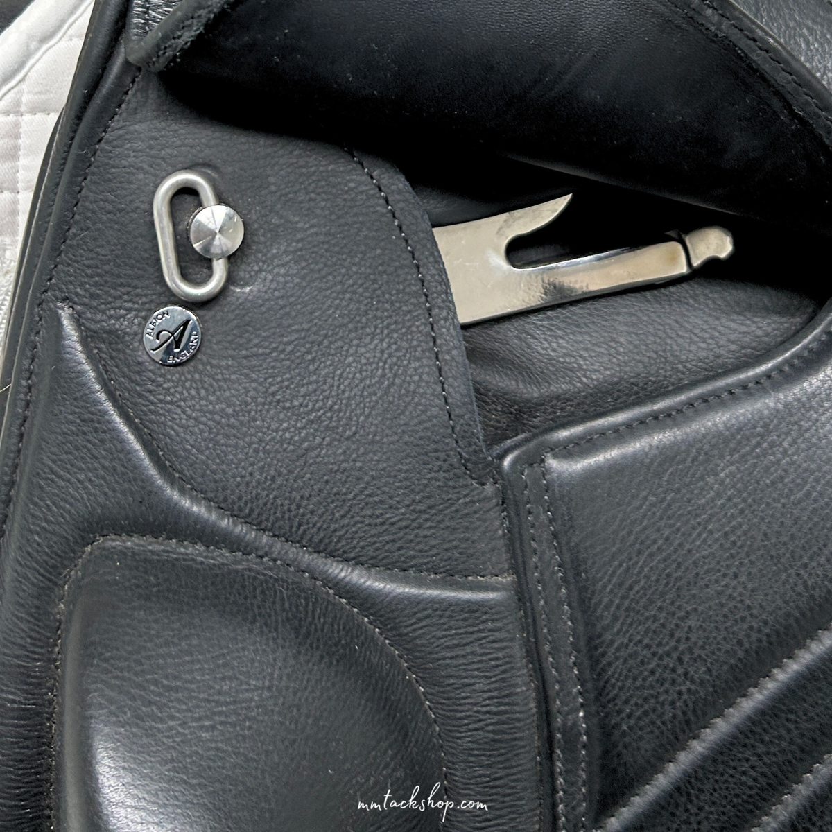 DEMO 17.5" Albion SLK MK3 Monoflap Dressage Saddle 17.5" Med/Wide