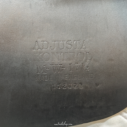 Close up of the serial number on a dark Havana demo 17.5", flat forward, medium wide Albion jump saddle.