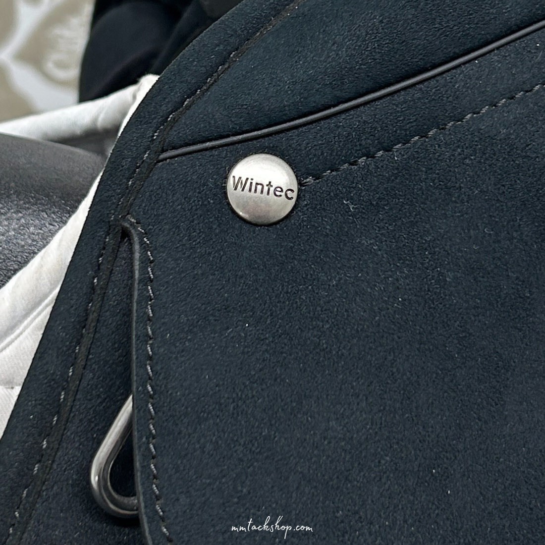 DEMO 17.5" Wintec 2000 All Purpose with HART