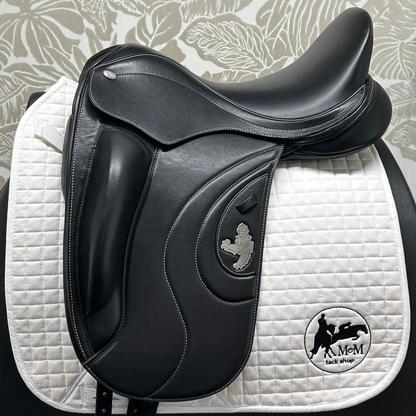 DEMO 18" Fairfax World Class I Dressage Saddle, Petite Flap
