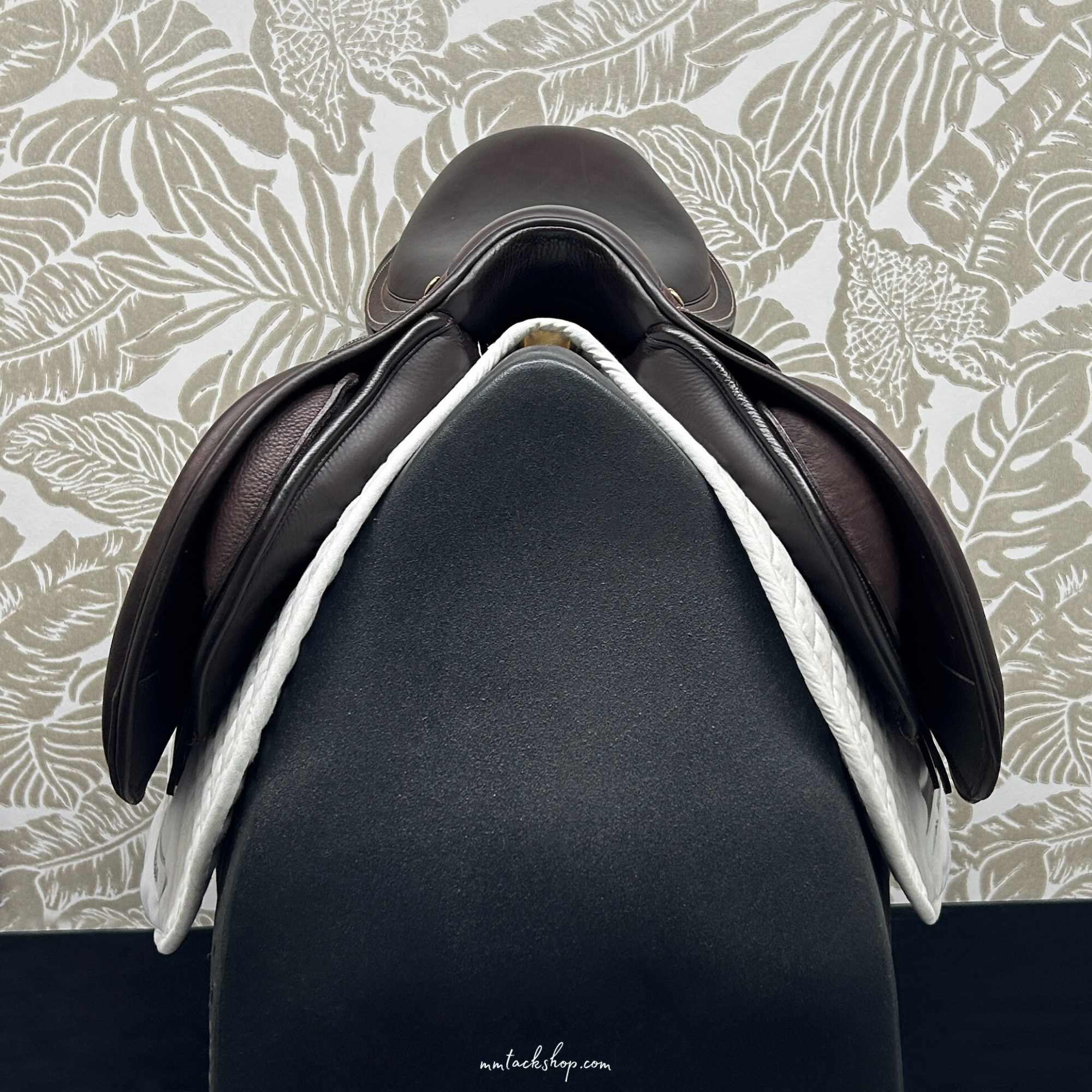 DEMO 17.5" Pessoa® Gen-X™ Elita II Close Contact Saddle