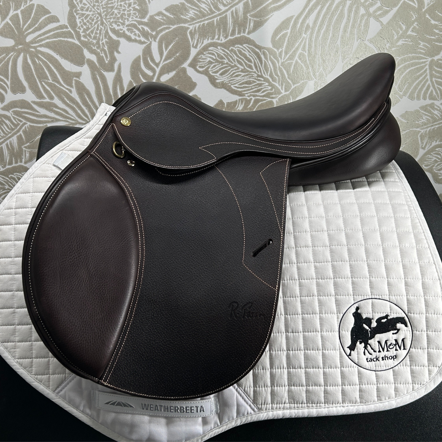 DEMO 17.5" Pessoa® Gen-X™ Elita II Close Contact Saddle