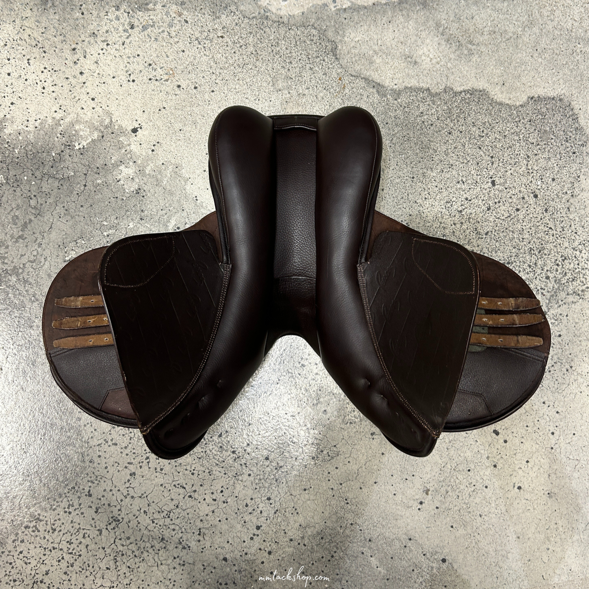DEMO 17.5" Pessoa® Gen-X™ Elita II Close Contact Saddle