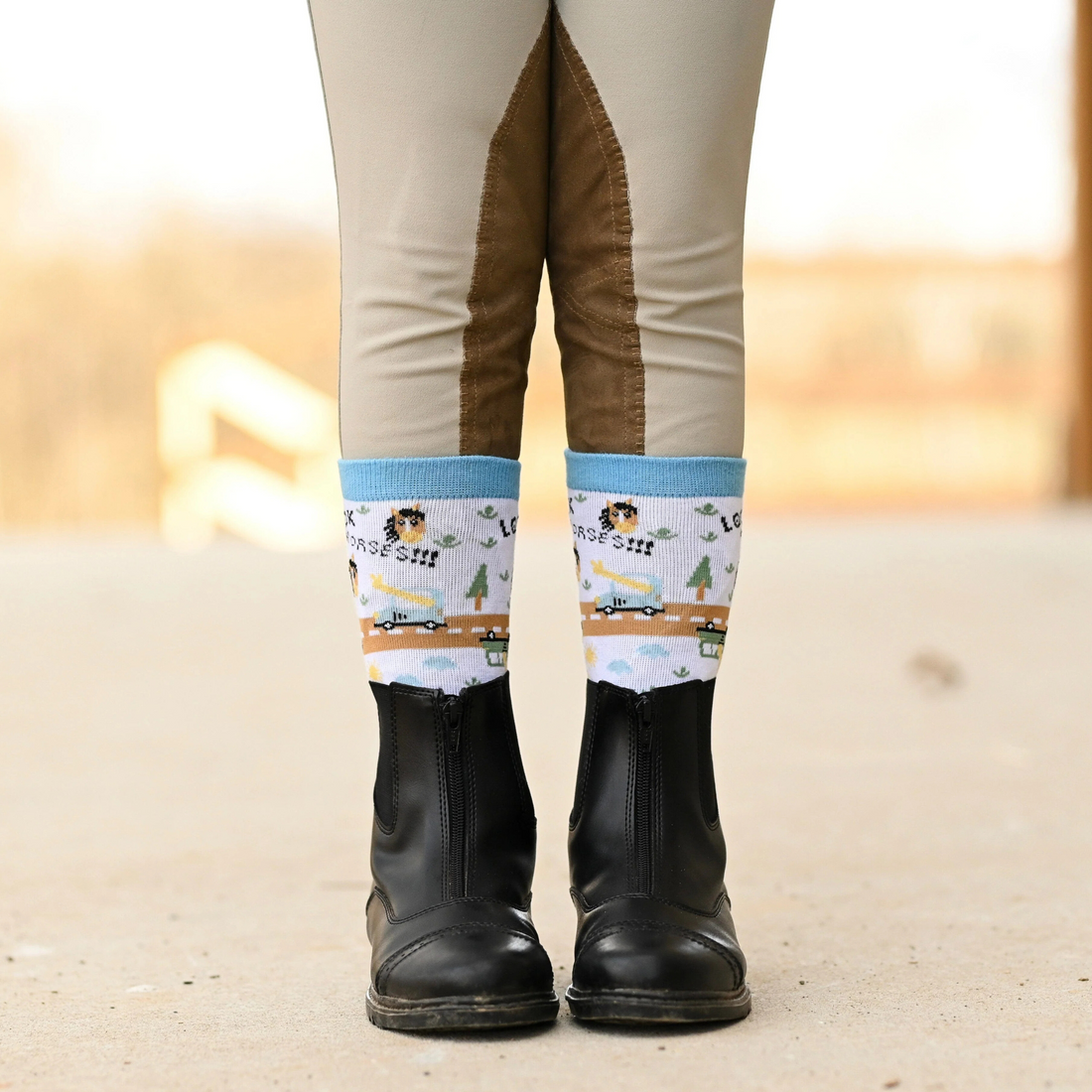 Dreamers &amp; Schemers LOOK! HORSES! Youth Crew Socks