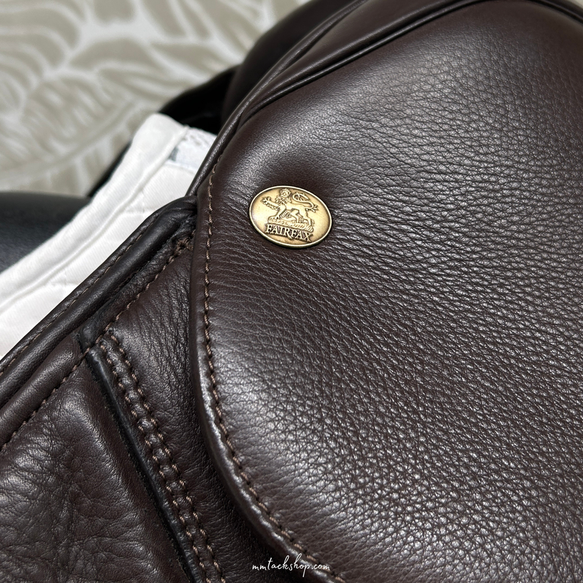 Fairfax Deluxe Dual Flap Jump Saddle, 18"