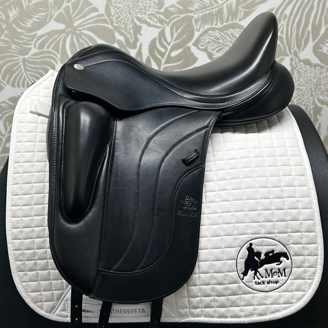 Fairfax Performance Petrus Monoflap Dressage Saddle 17.5 Petite