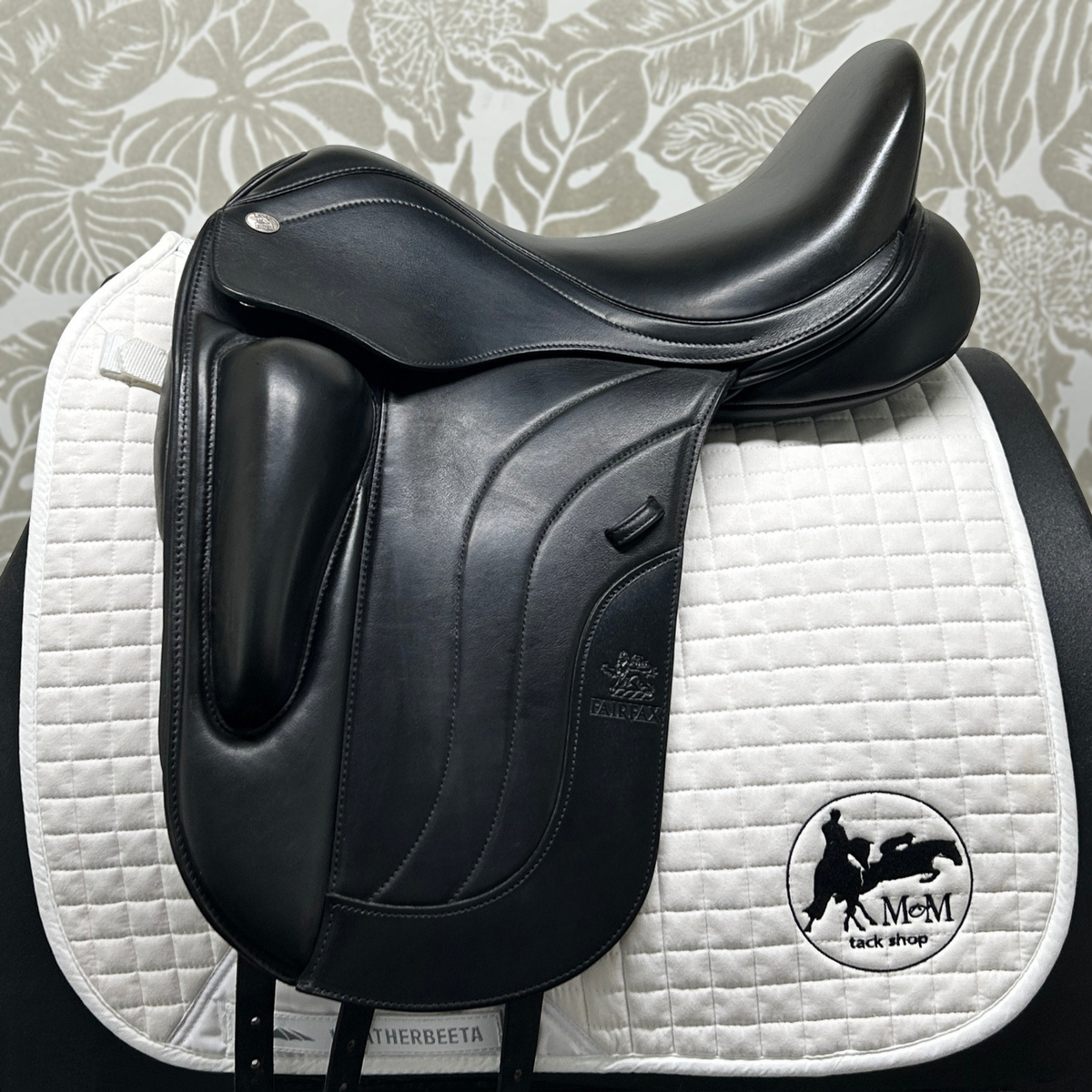 Fairfax Performance Petrus Monoflap Dressage Saddle 17.5 Petite