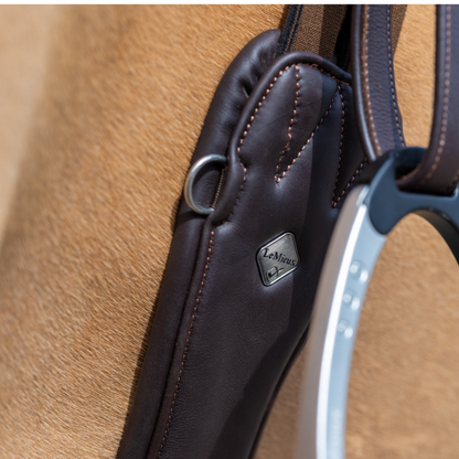 LeMieux Gel-Tek Anatomic Jumping Girth, Brown