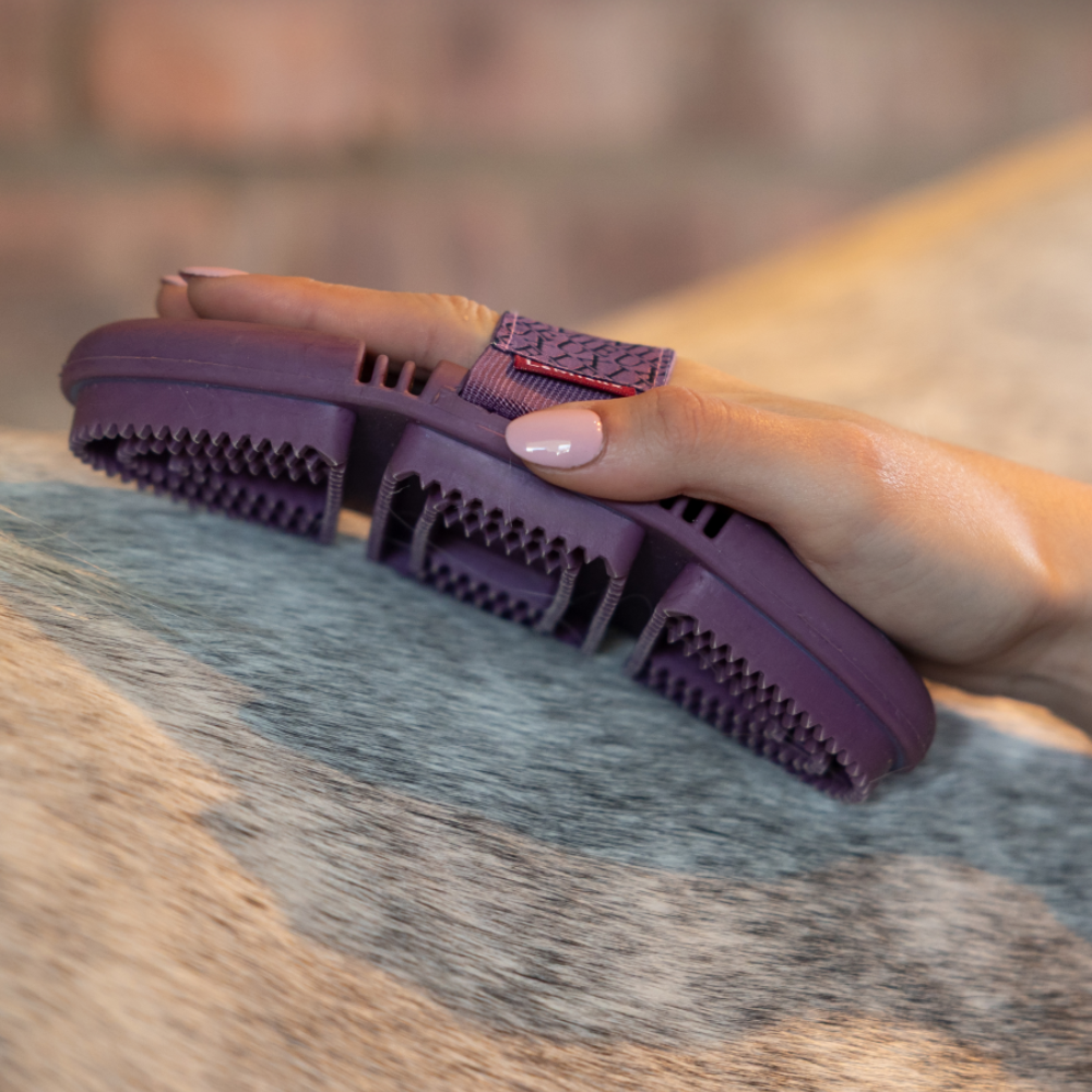 LeMieux Flexi Curry Comb, Powder Blue