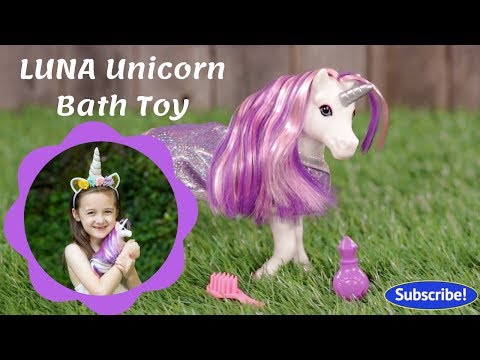 Breyer Luna, Bath Time Unicorn
