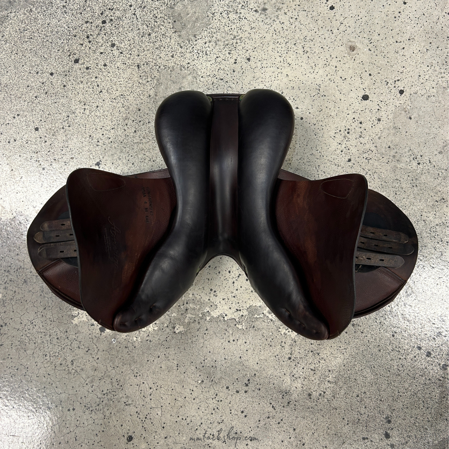 Used 17&quot; Amerigo DJ (Deep Jump) Jump Saddle