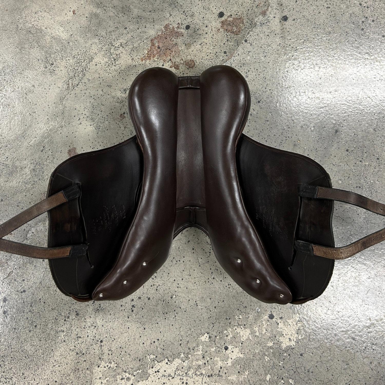 Used 17.5&quot; Adam Ellis Mono Event Saddle