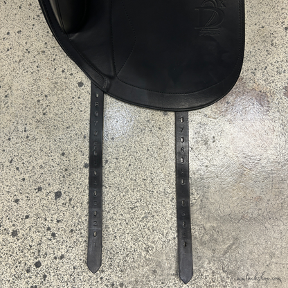 Used 18&quot; Prestige X-D2 K Free Dressage Saddle
