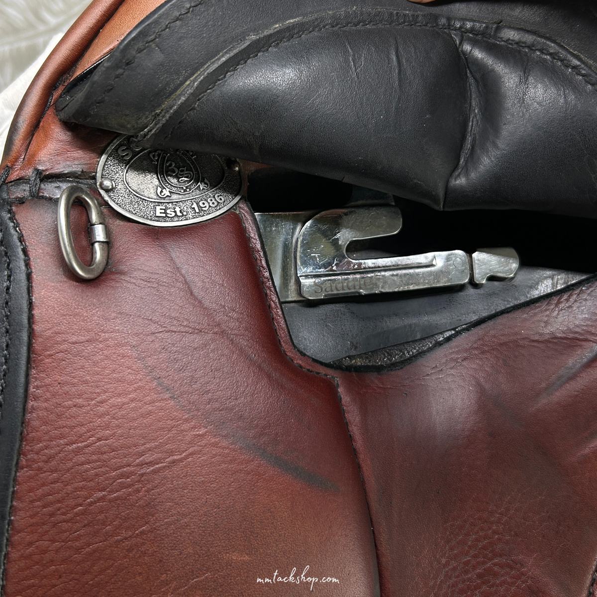 Used 17.5" Schlesse Tribute Monoflap Dressage Saddle