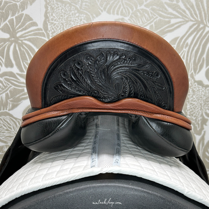 Used 17.5&quot; Schlesse Tribute Monoflap Dressage Saddle