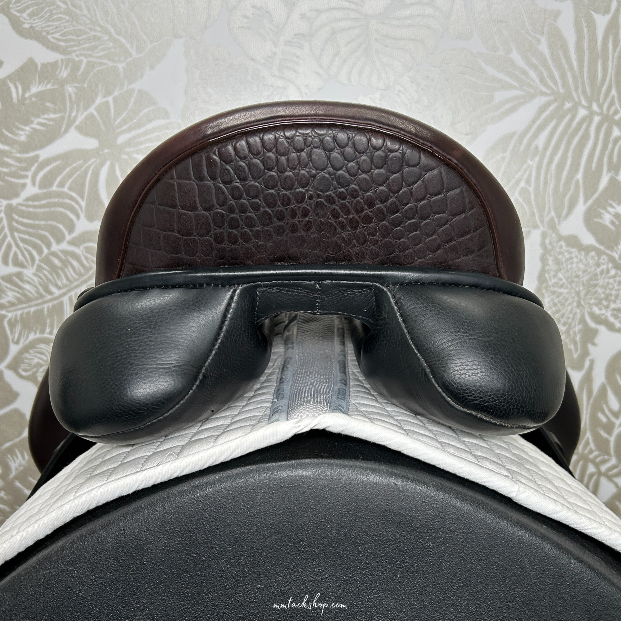 Used 17.5&quot; Trilogy Debbie McDonald Dressage Saddle