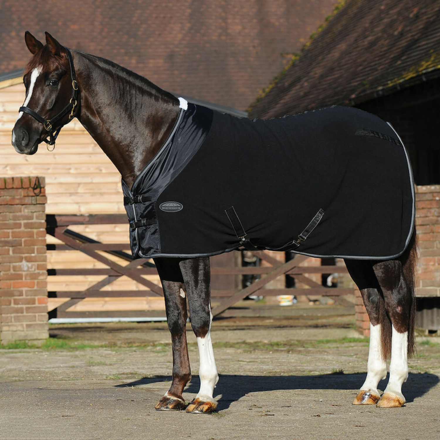 WeatherBeeta Anti-Static Fleece Cooler