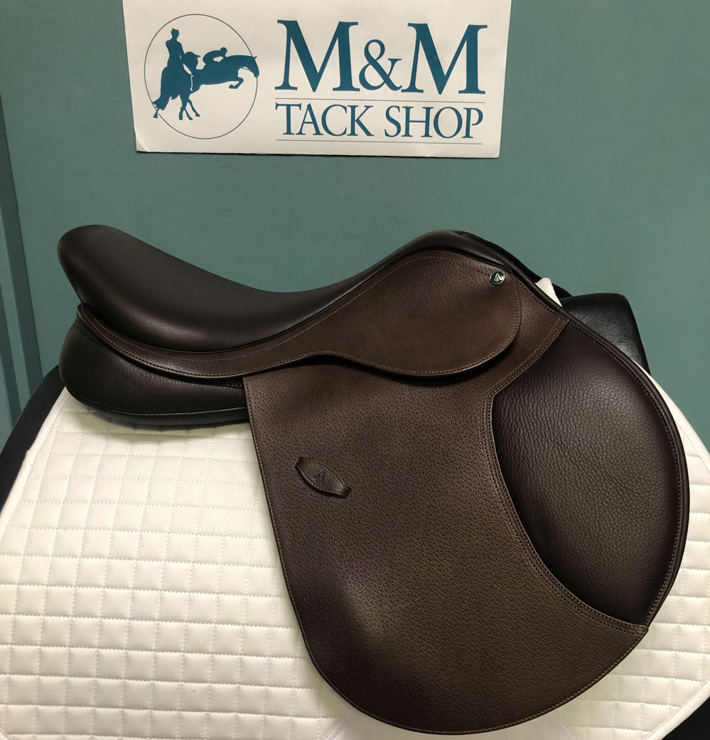 Arena Jump Saddle with HART