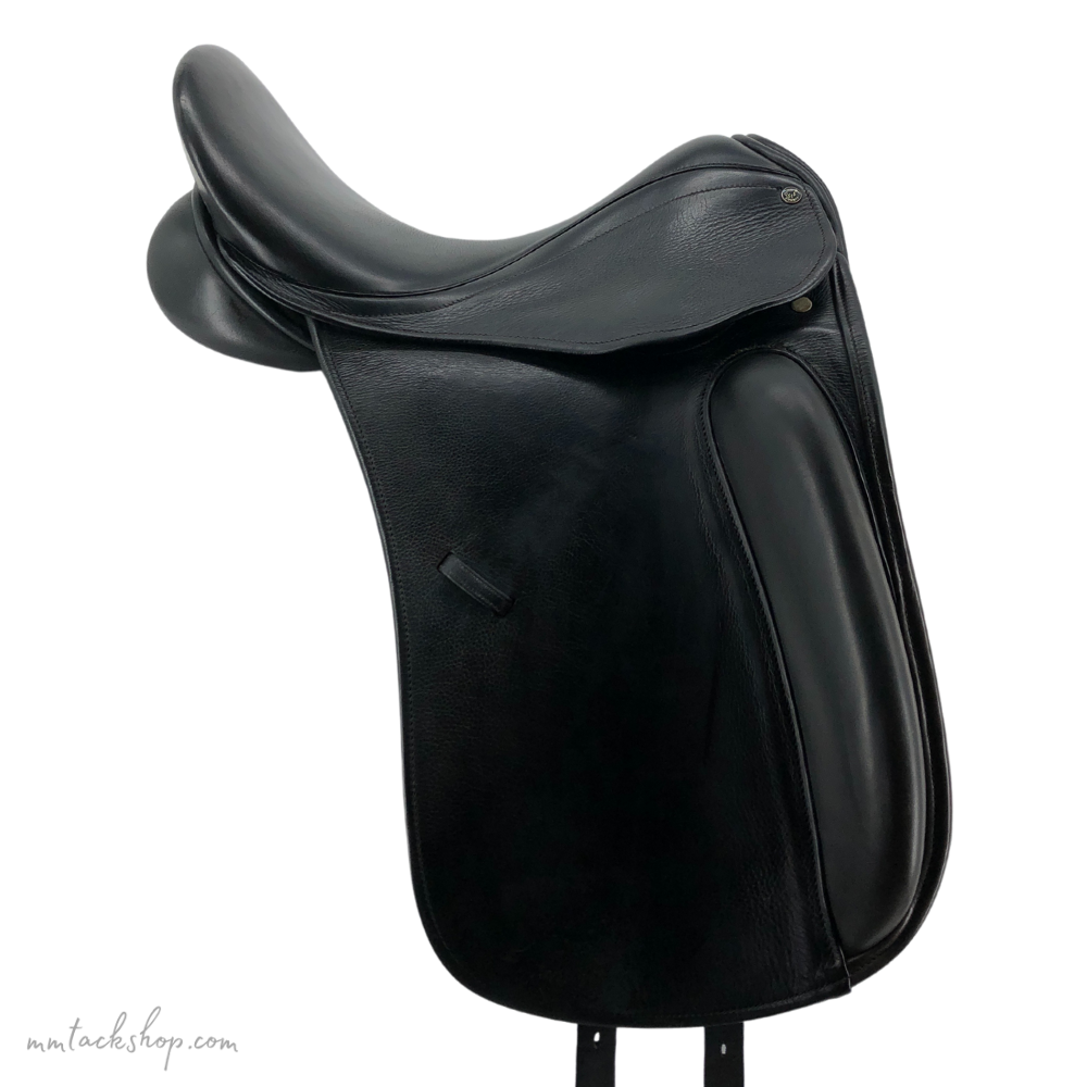 Used County Perfection Dressage Saddle