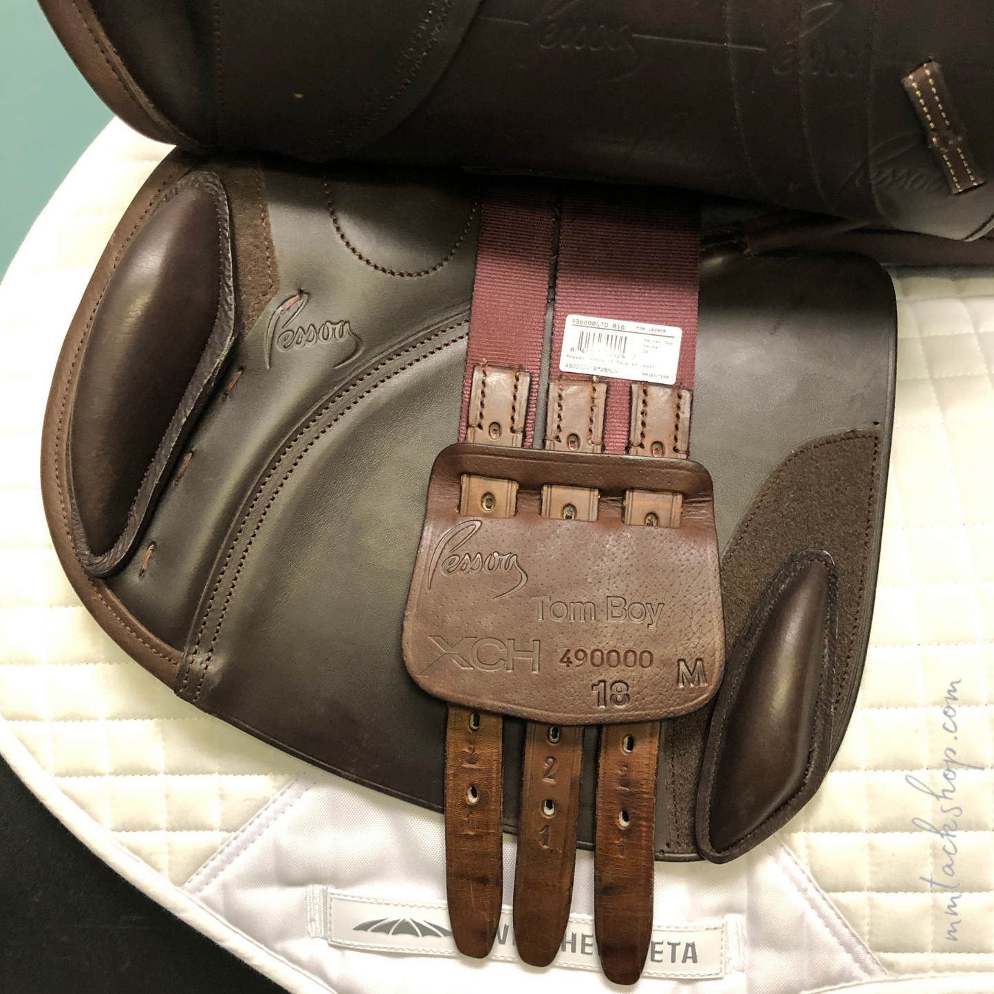 DEMO Pessoa® Tomboy II Covered Leather Close Contact Saddle