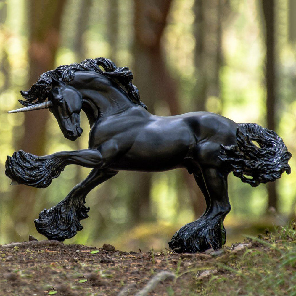 Breyer Obsidian